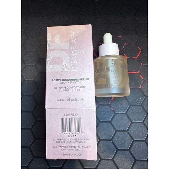 Dermaflash HYDRAFLASH COCOONING SERUM™ Smoothing, Firming + Depuffing Serum 30ml - Picture 1 of 6